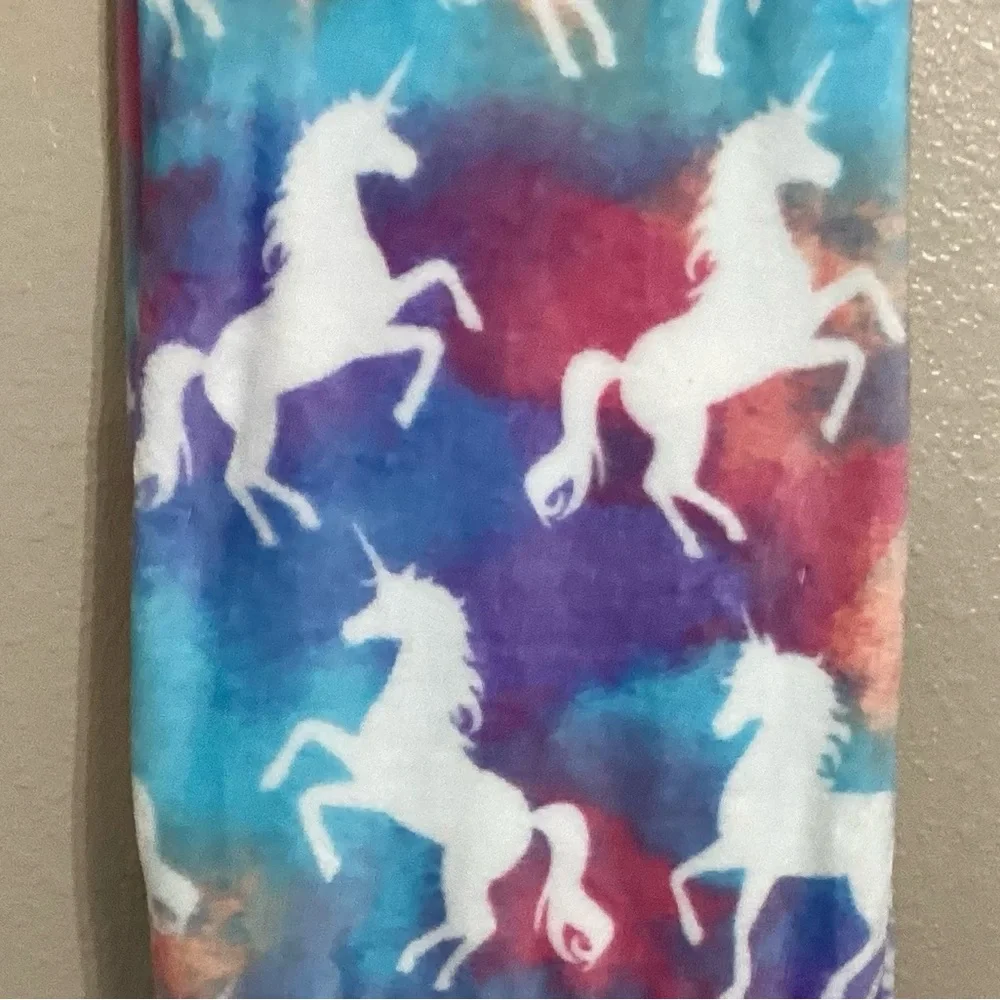 bebe Girls Unicorn Tie Dye Soft Fleece Throw.  NWT